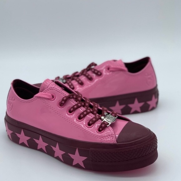 Converse Shoes - LAST PAIR! Size 9.5 PINK CONVERSE x MILEY Cyrus